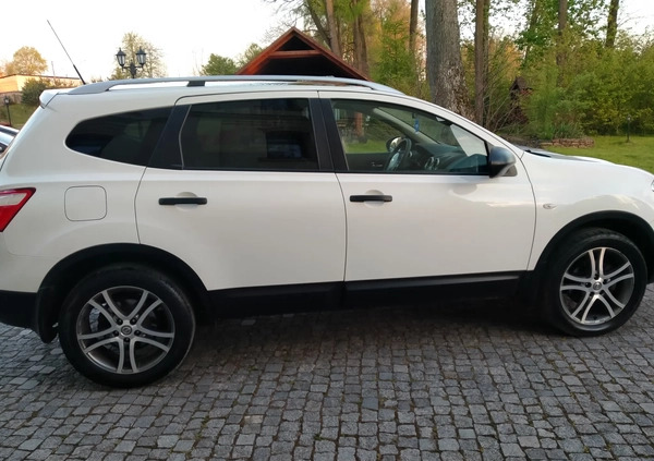 Nissan Qashqai+2 cena 34900 przebieg: 151100, rok produkcji 2013 z Suchedniów małe 121